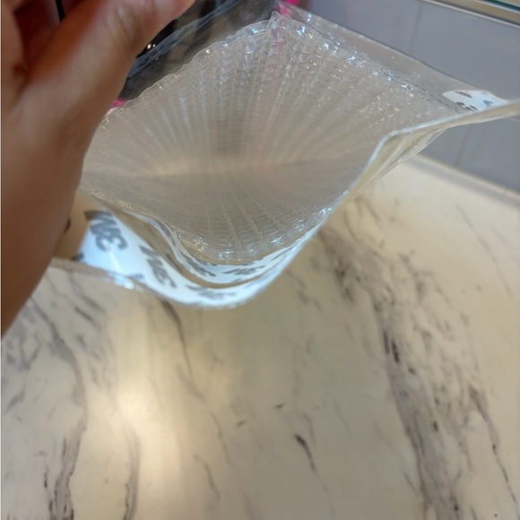 Clear Bottle Protector‎ - Picture 3 of 4